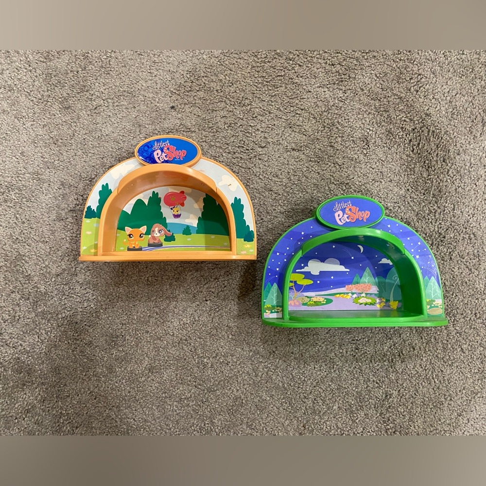 Littlest Pet Shop Park/Nightime Lake Dome (2)